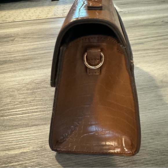 Anne Klein brown handbag - Picture 9 of 10